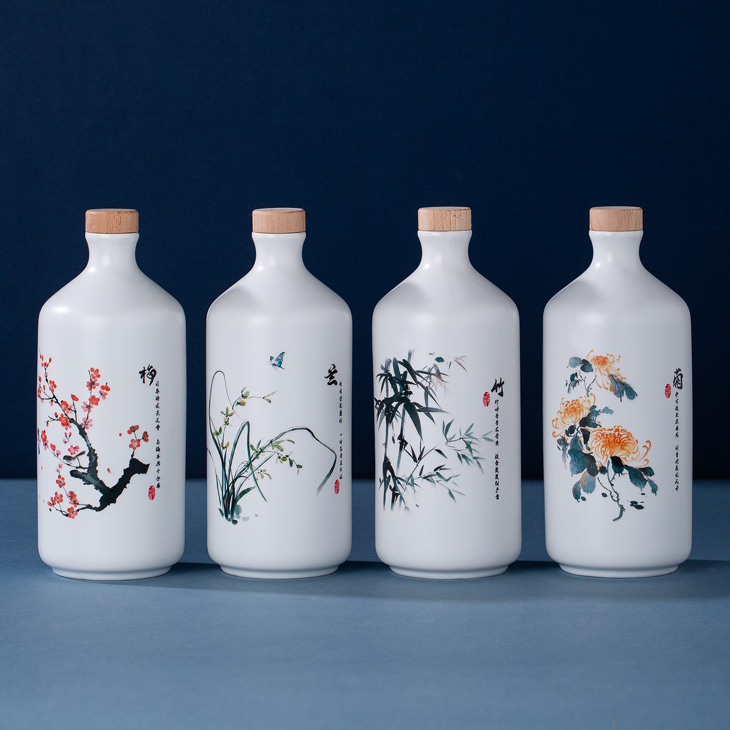 景德镇陶瓷酒瓶梅兰竹菊1斤装酒瓶陶瓷瓶家用白酒壶密封空酒瓶子