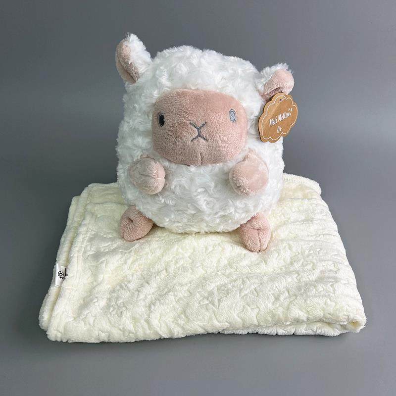 出口单！二合一款！小羊抱枕法兰绒小盖毯抱枕车载毛毯子儿童毯子