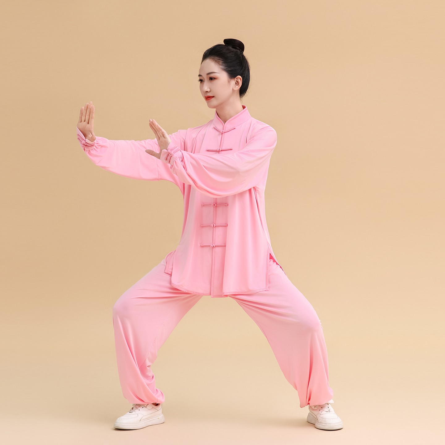 牛奶丝太极服女夏季新款套装