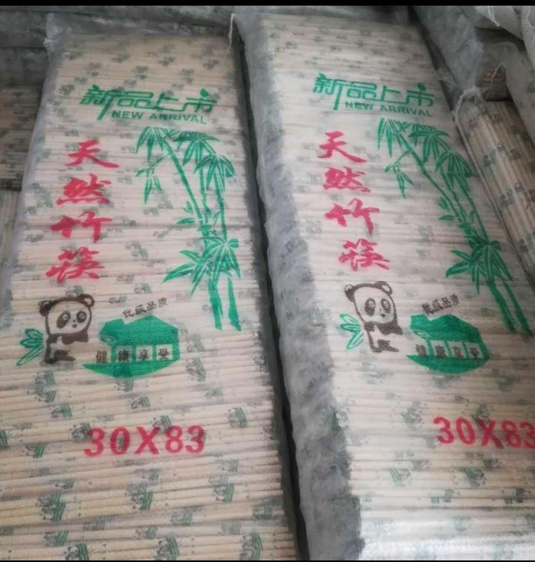 一次性筷子2000双批包邮商用餐厅早餐外卖熊猫卫生普通圆竹筷子
