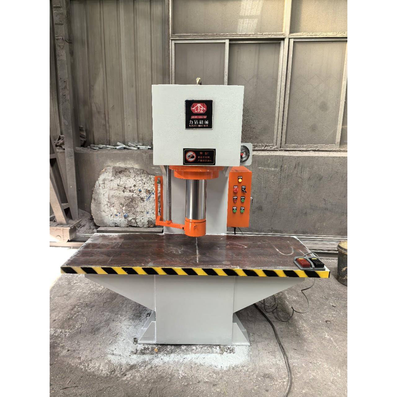 小型校直机圆钢调直100吨全自动数显单柱液压机c型单臂压力机#