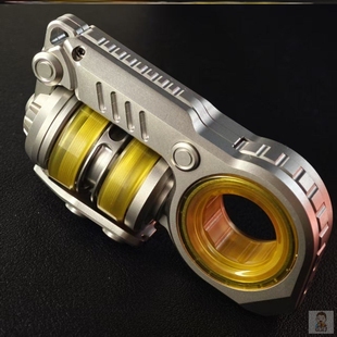 乐派震旦音叉甩蛋复合型指尖陀螺啪啪币推牌EDC解压玩具金属潮玩