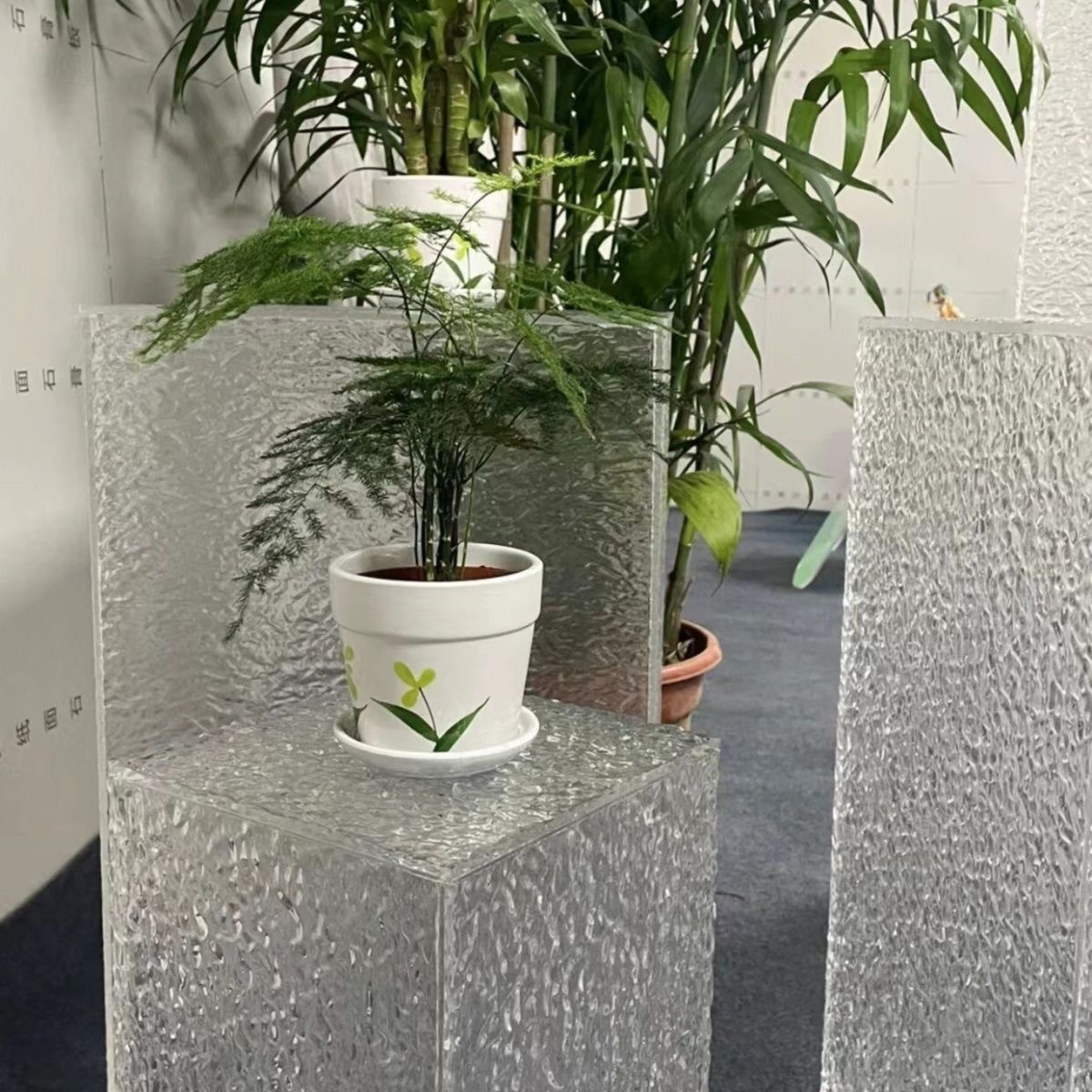 亚克力石头纹盒子底座透明炫彩地台展厅艺术品摆件简约摆台展示台