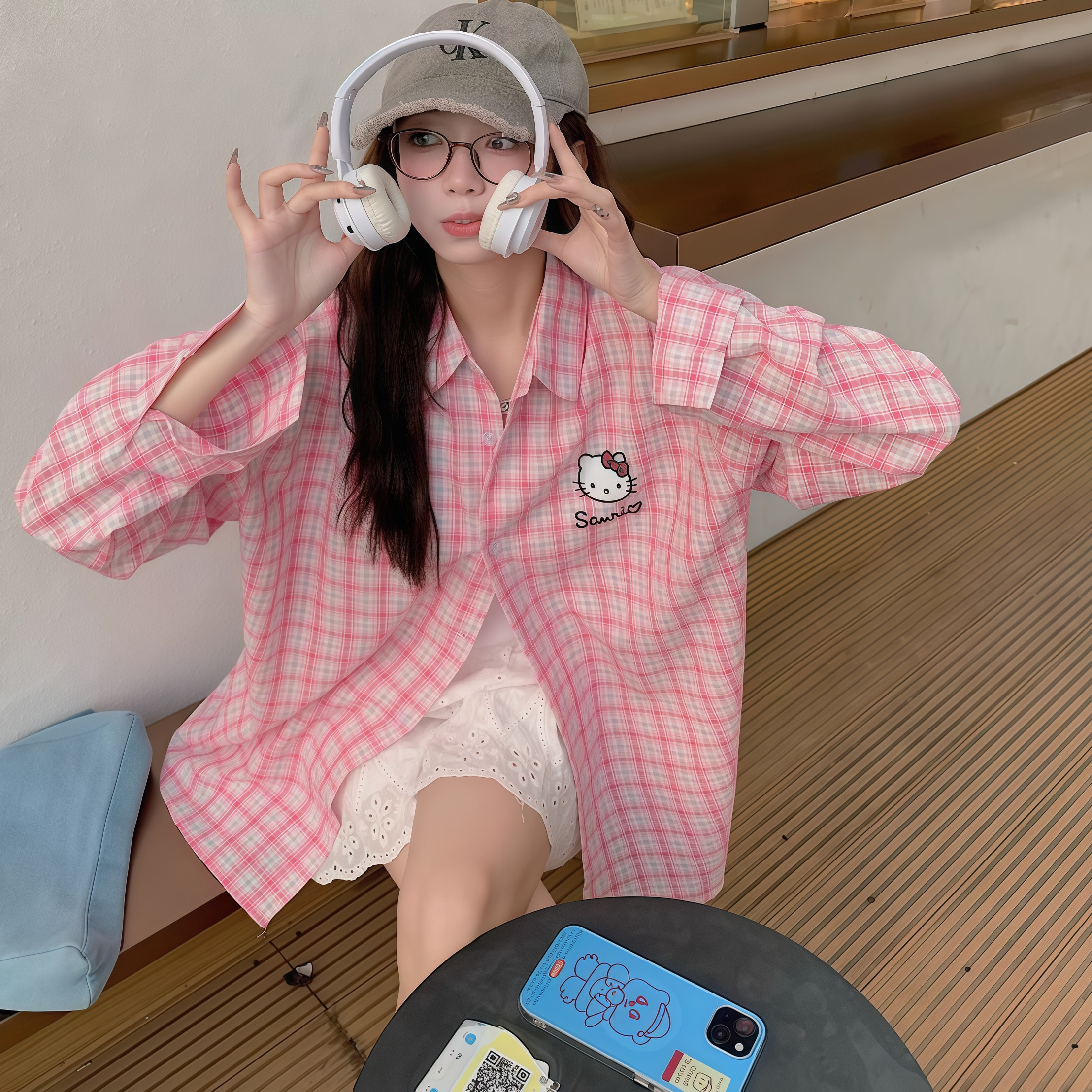 甜美风粉色格子kitty衬衫