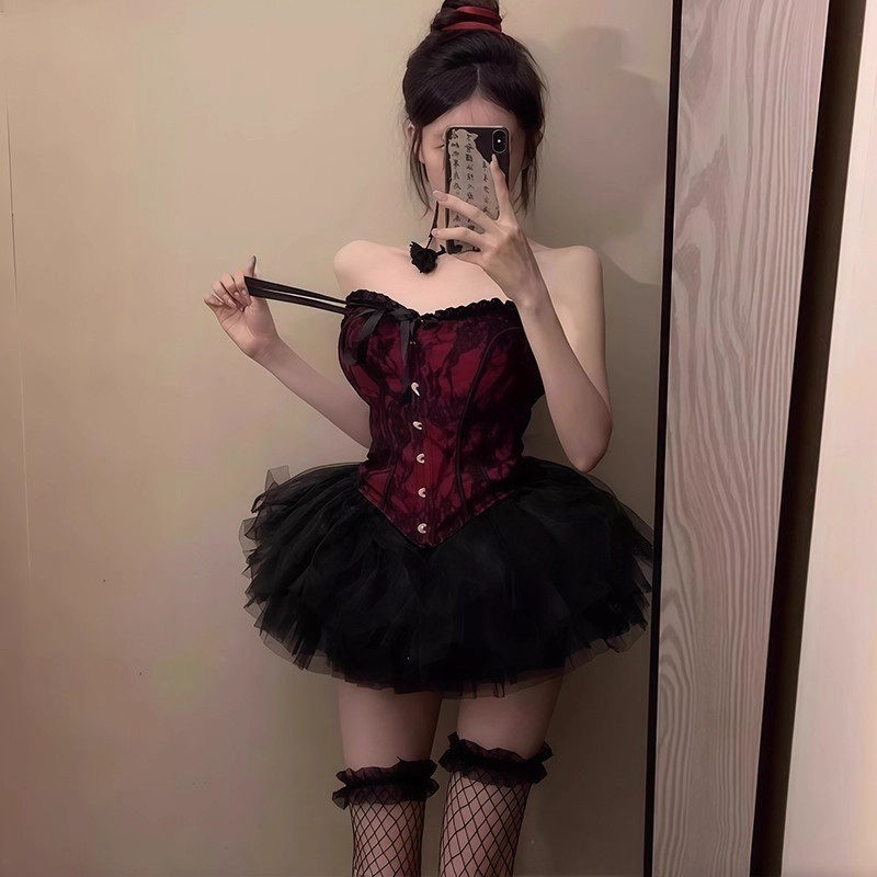 性感辣妹圣诞节服装cos抹胸上衣显瘦蓬蓬裙短裙穿搭衣服女包臀裙