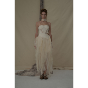 Elywood露腰蕾丝纱线连衣裙高级气质优雅吊带裙小众设计白色长裙