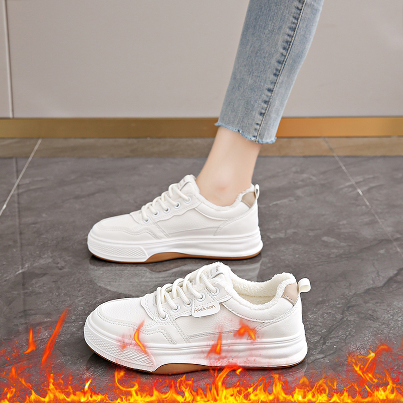 踩屎感加绒小白鞋女款2025新款冬季百搭真皮平底学生软底运动板鞋