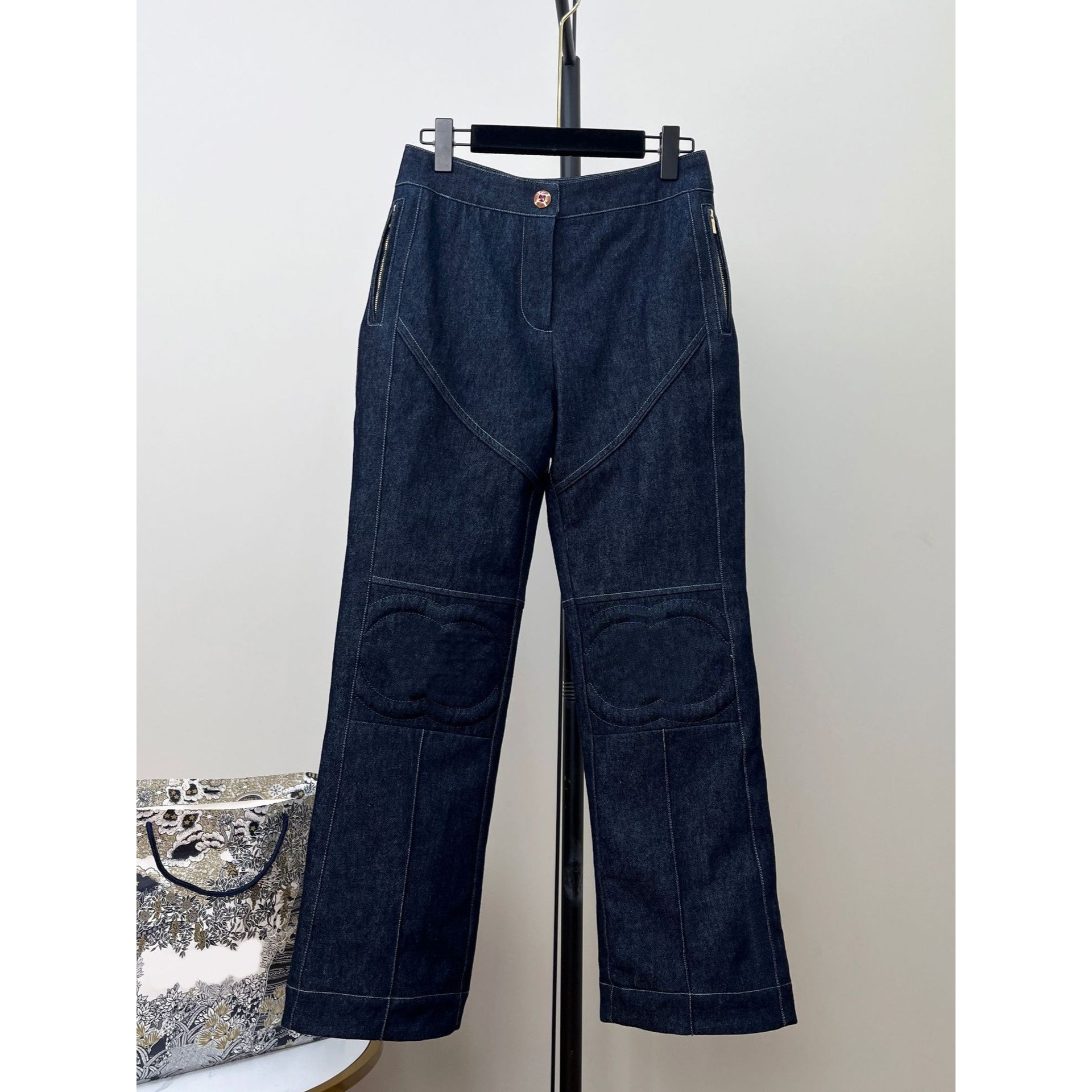 新款防风橡筋内收口拉链裤脚牛仔裤女防滑腰贴风滑雪系列长裤,女装/女士精品,牛仔裤,淘宝优惠券,粉丝福利购,淘宝优惠卷