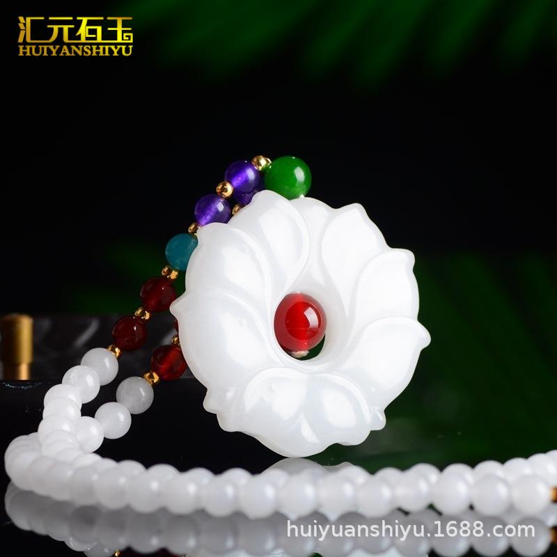 新疆金丝玉白玉毛衣链雪莲花白菜平安牌项链玉石吊坠直播货源