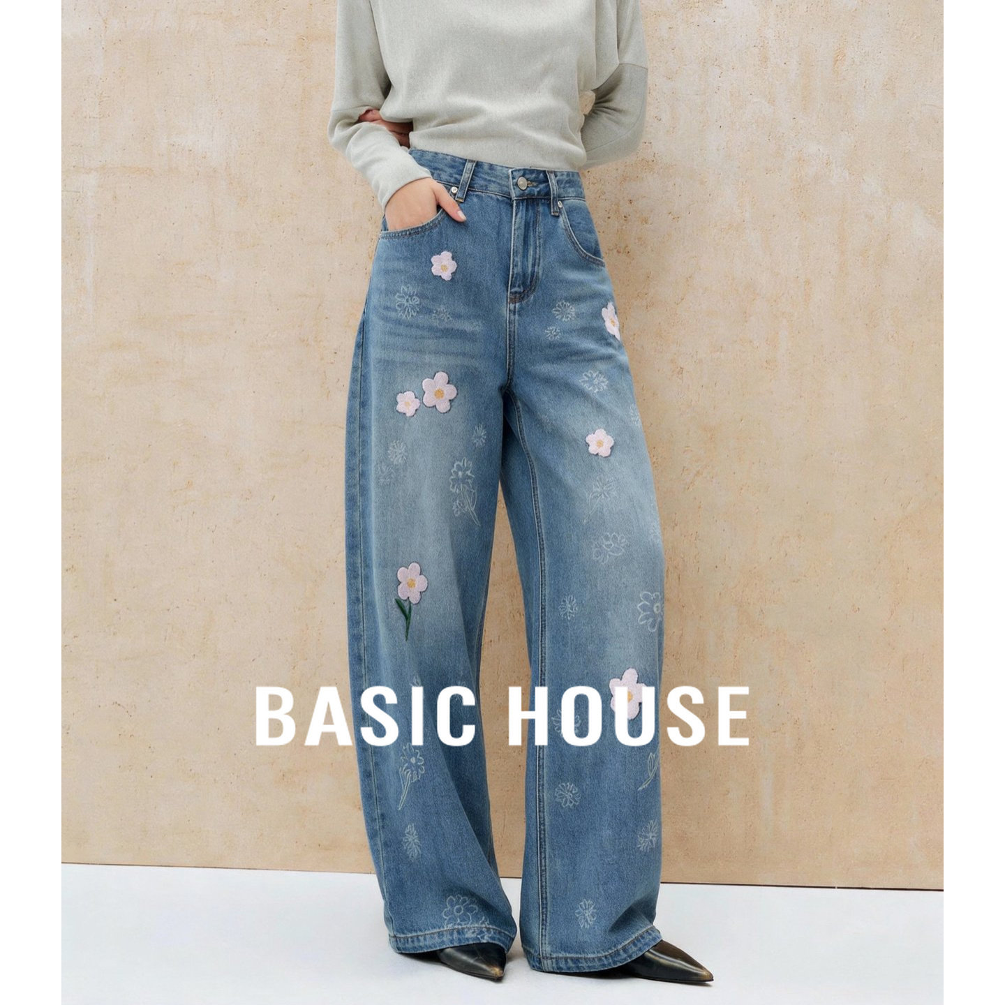 百家好做旧牛仔阔腿裤子2026春季新款女士粉花刺绣宽松九分直筒裤