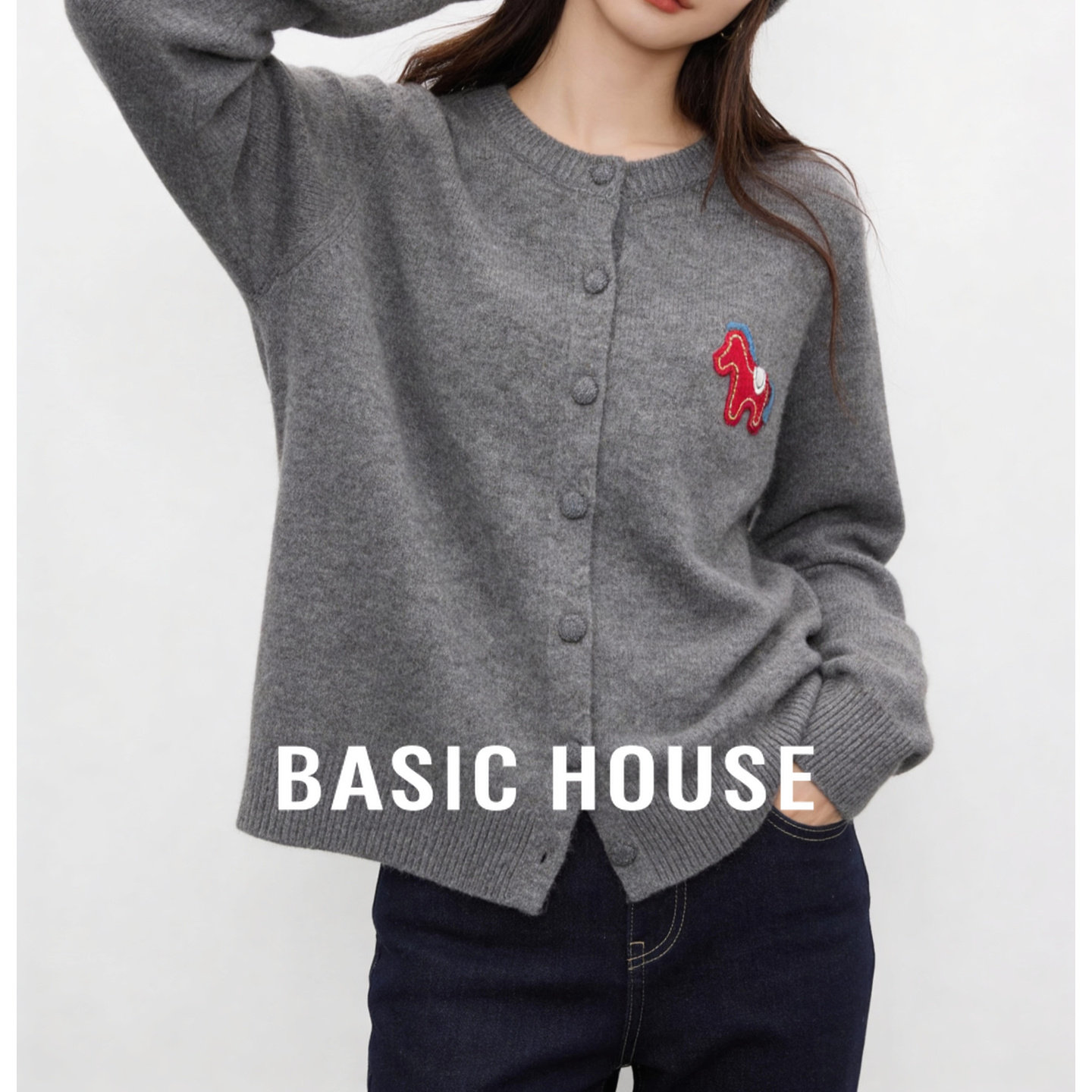 百家好卡通减龄毛衣女士2025冬季新款加厚保暖绵羊毛纽扣针织开衫