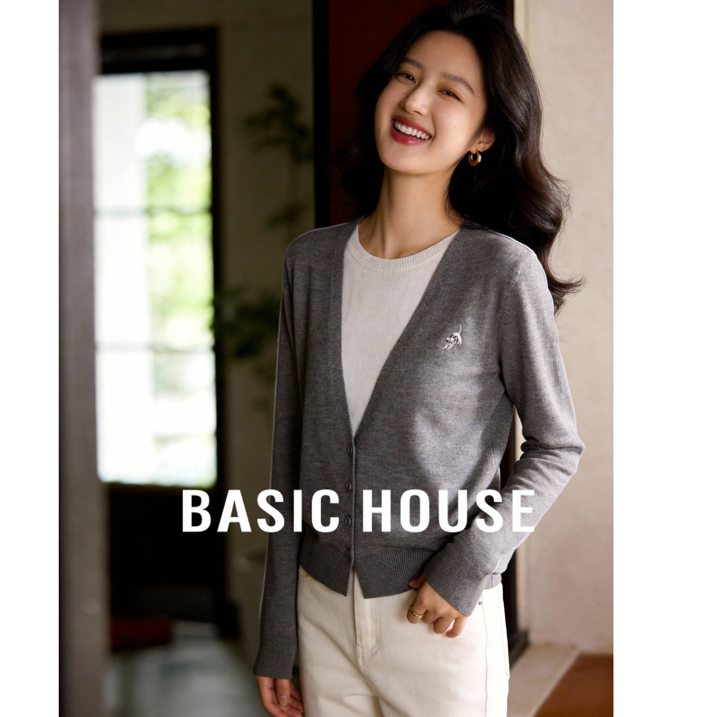 Basic House/百家好假两件针织开衫女春装宽松显瘦灰色叠穿上衣