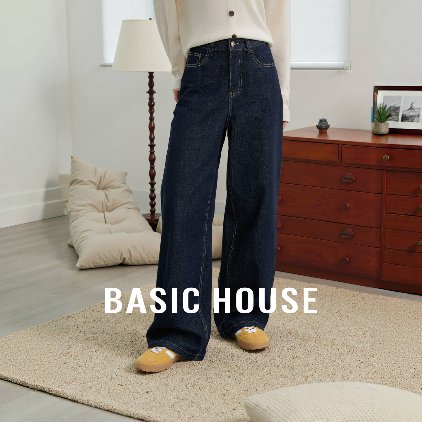 Basic House/百家好经典时尚秋季新款简约复古高腰显瘦牛仔长裤女