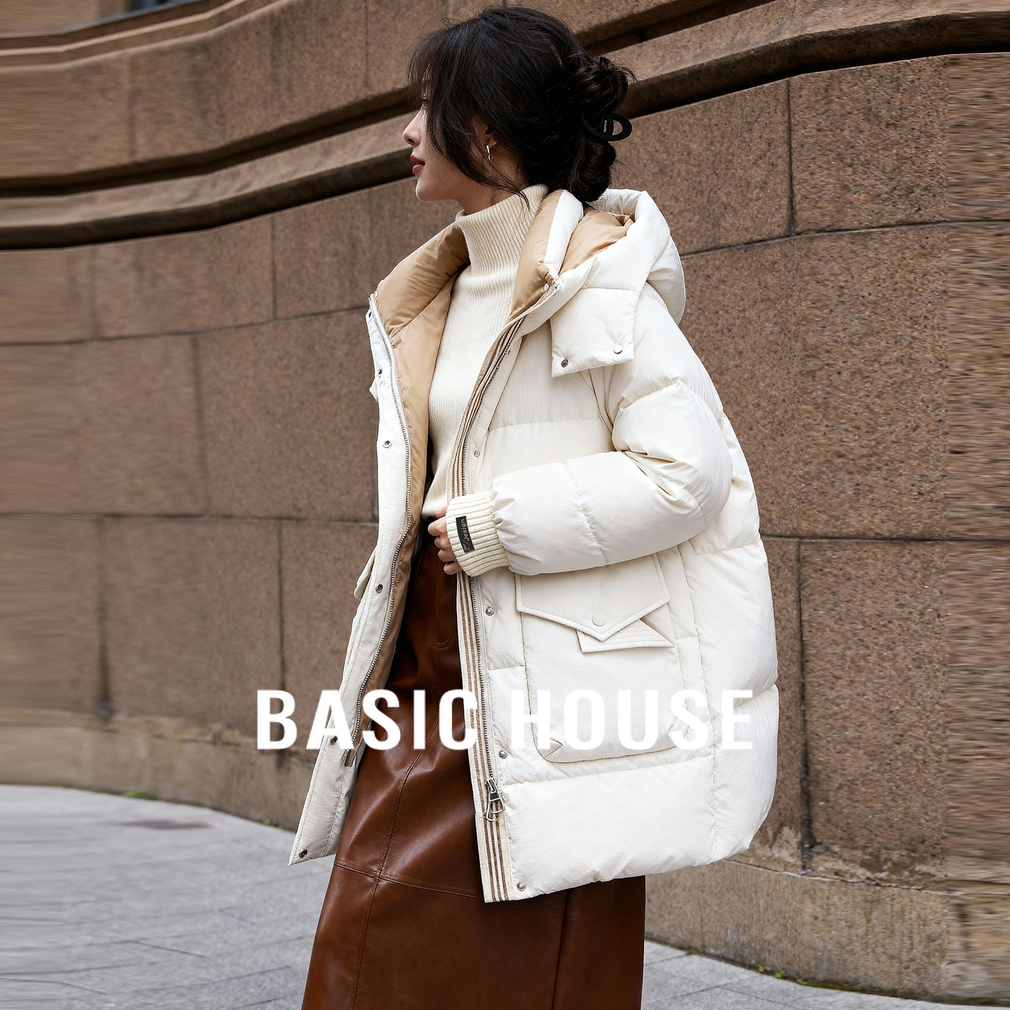 Basic House/百家好连帽撞色羽绒服韩版加厚长款白鸭绒外套冬保暖