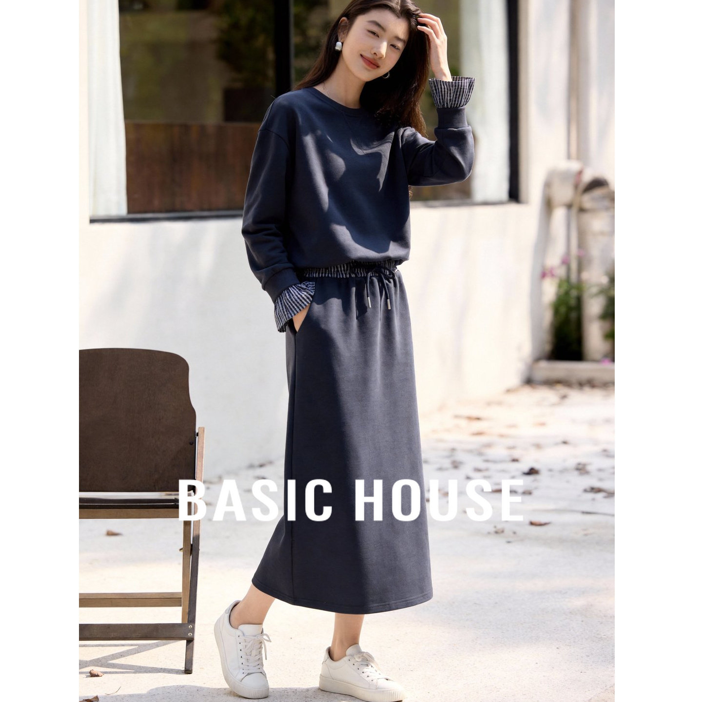 Basic House/百家好藏青色卫衣长裙套装2026新款休闲半身裙两件套