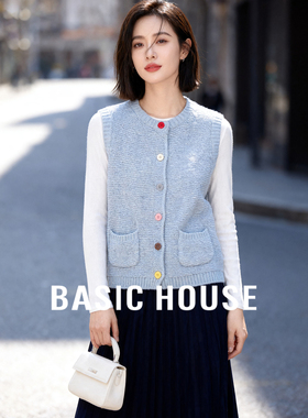 Basic House/百家好浅蓝色彩扣圆领针织马甲女冬季减龄双口袋开衫