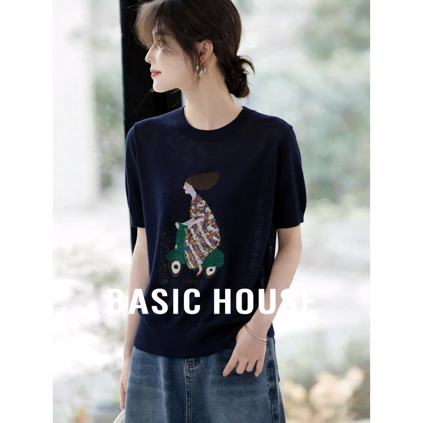 Basic House/百家好藏青卡通女孩刺绣针织短袖女夏季薄款宽松上衣