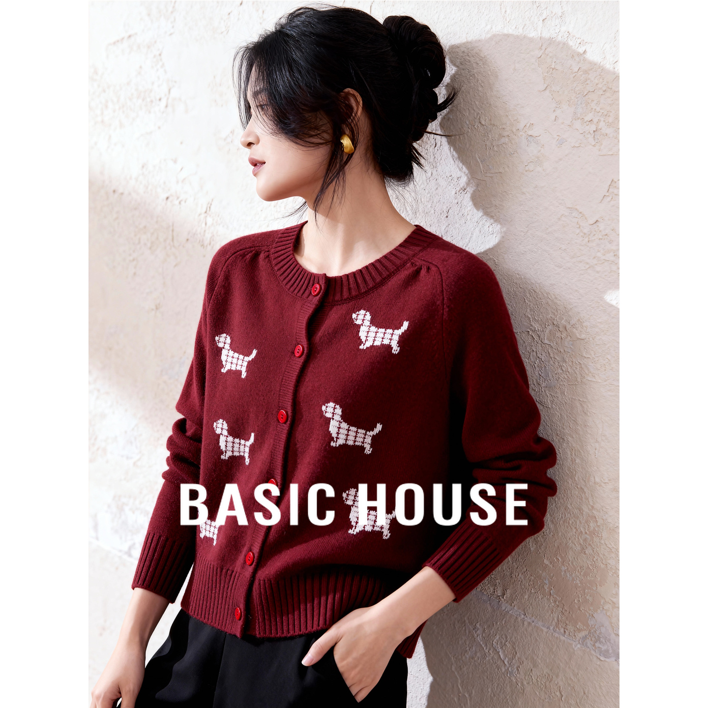 百家好小狗刺绣圣诞毛衣2025冬季新款减龄绵羊毛圆领针织开衫外套