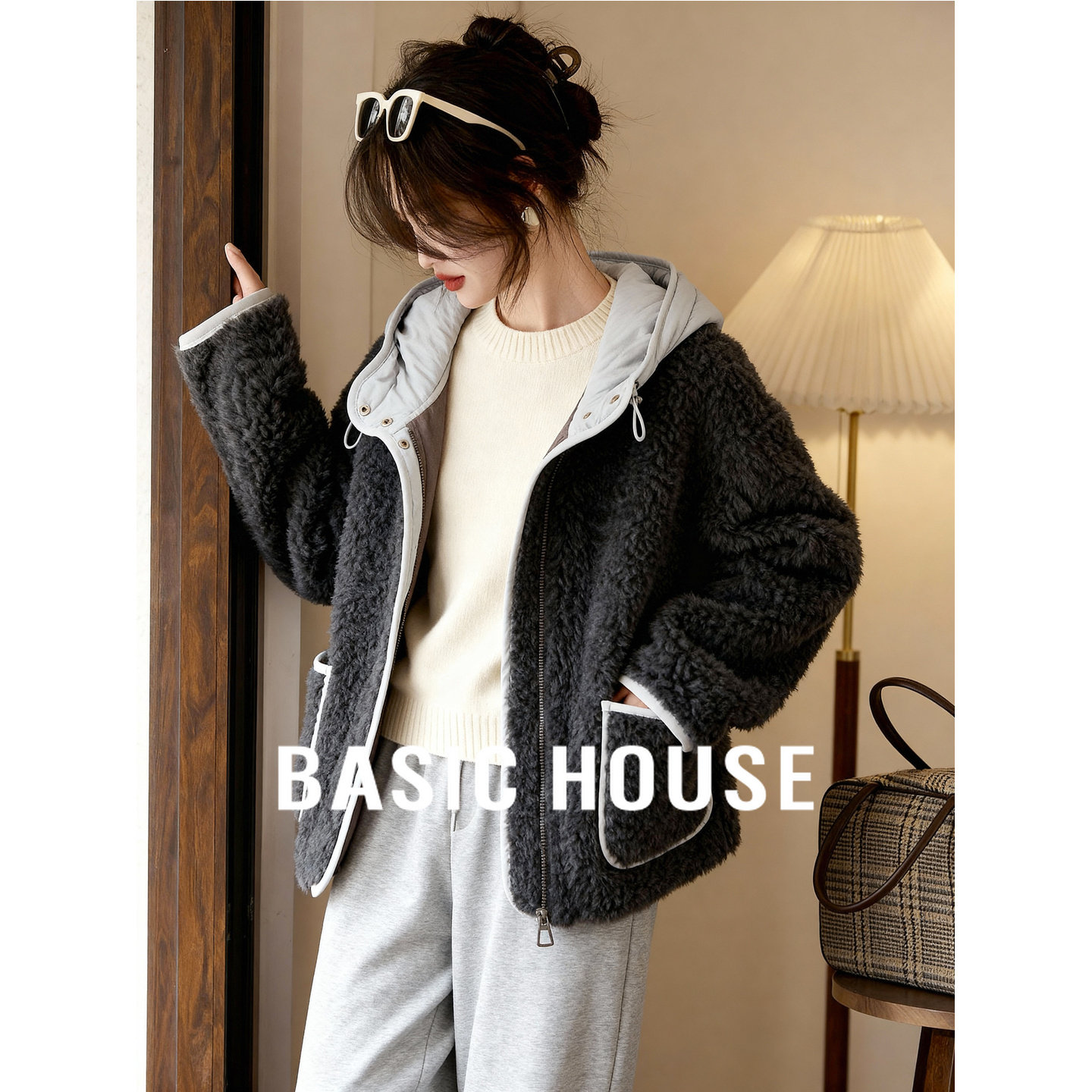 百家好撞色连帽摇粒绒短外套女冬季新款加厚保暖韩版毛毛冬装上衣