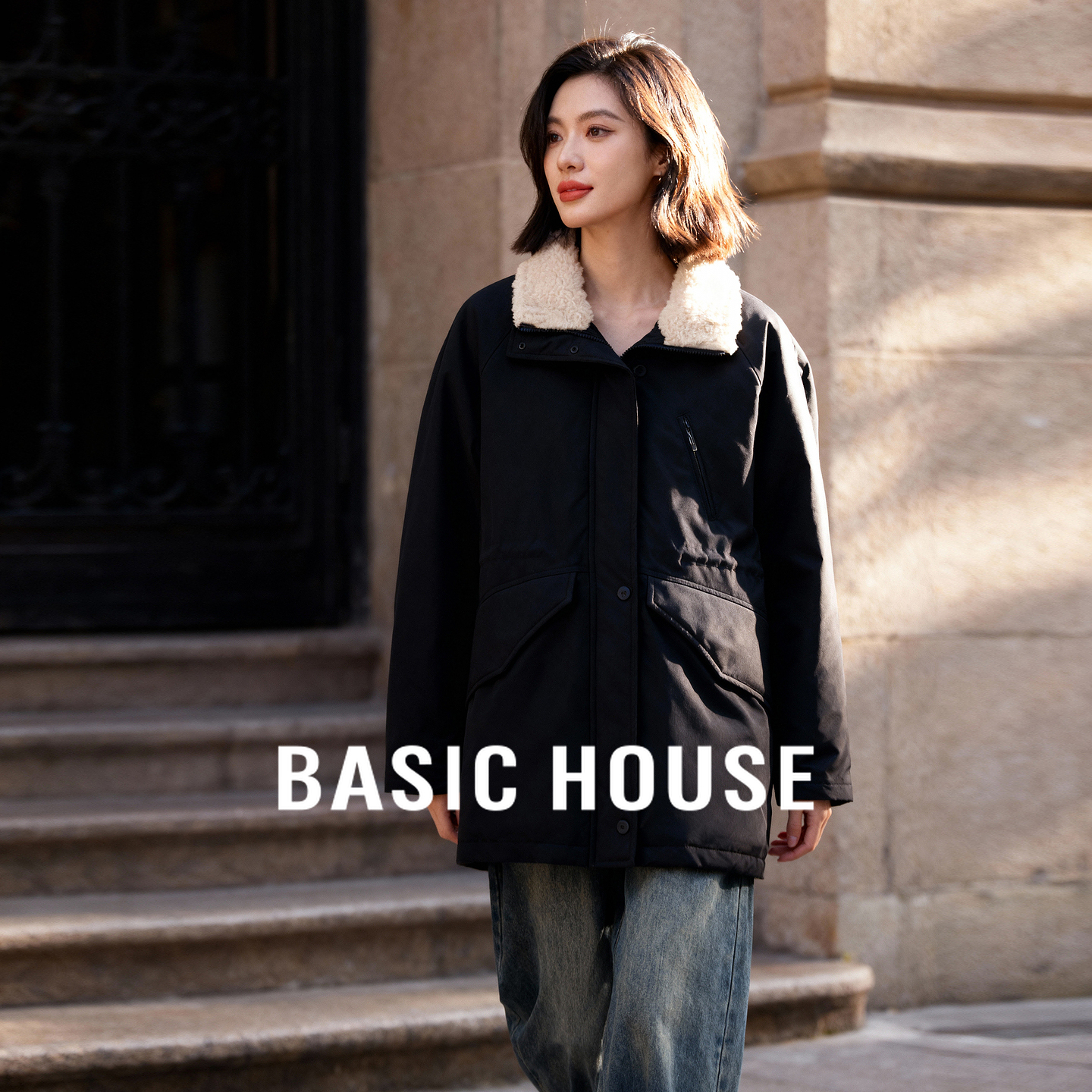Basic House/百家好翻领羽绒服冬季新款中长款休闲保暖派克服外套