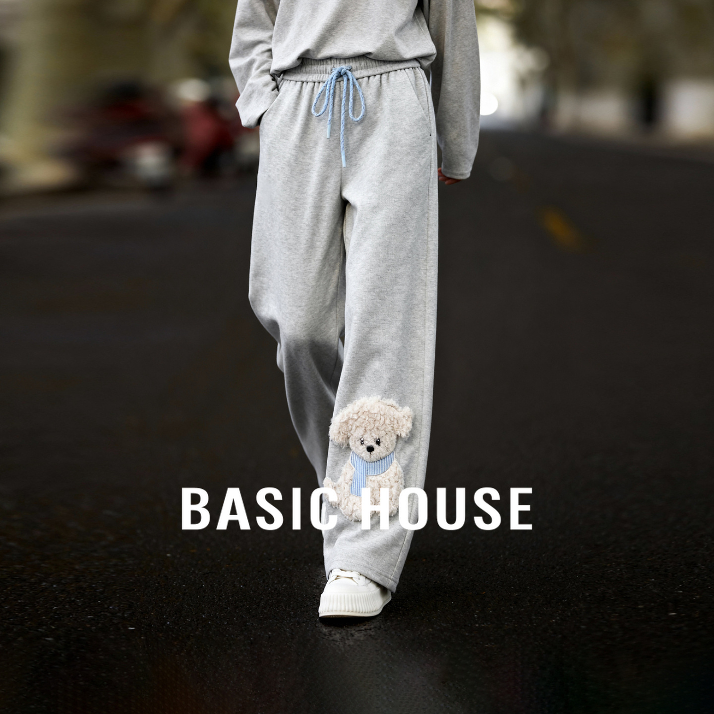 Basic House/百家好小狗图案松紧抽绳休闲裤女冬2025新款系带长裤