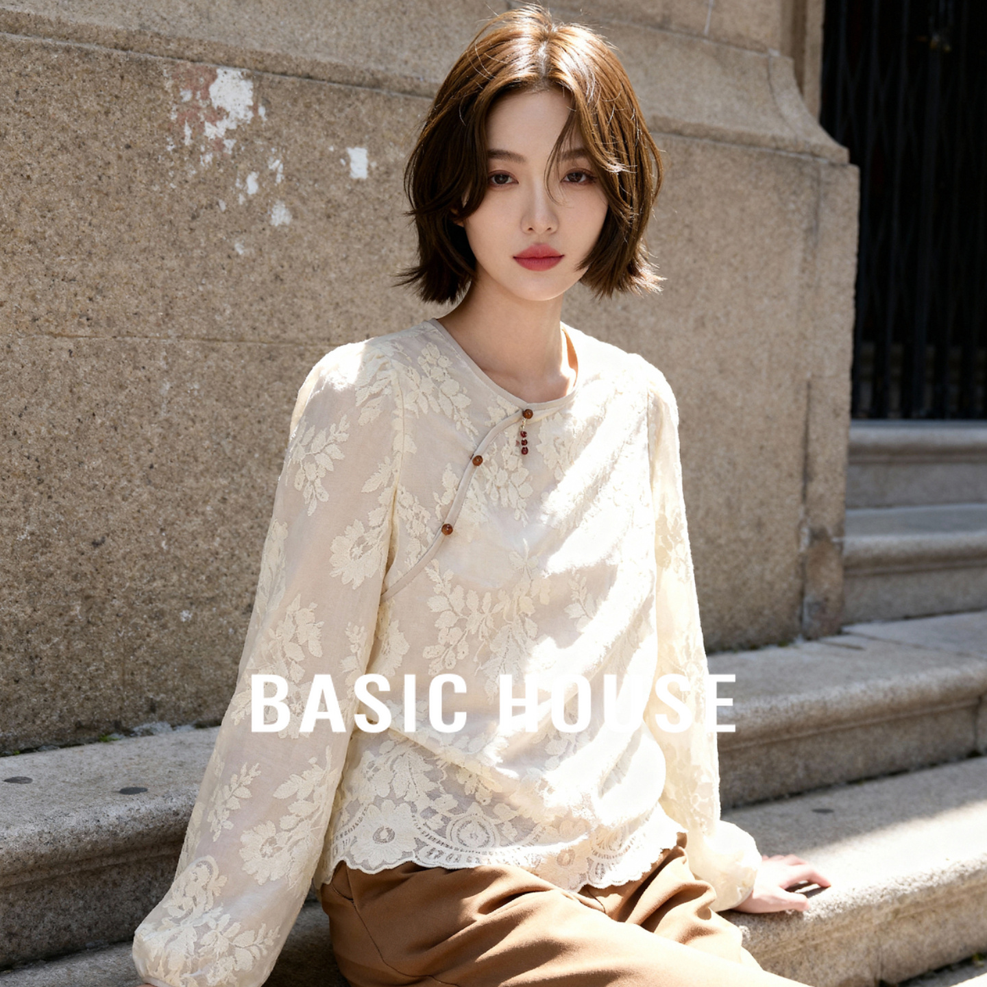 衬衫勾花镂空修身显瘦气质感