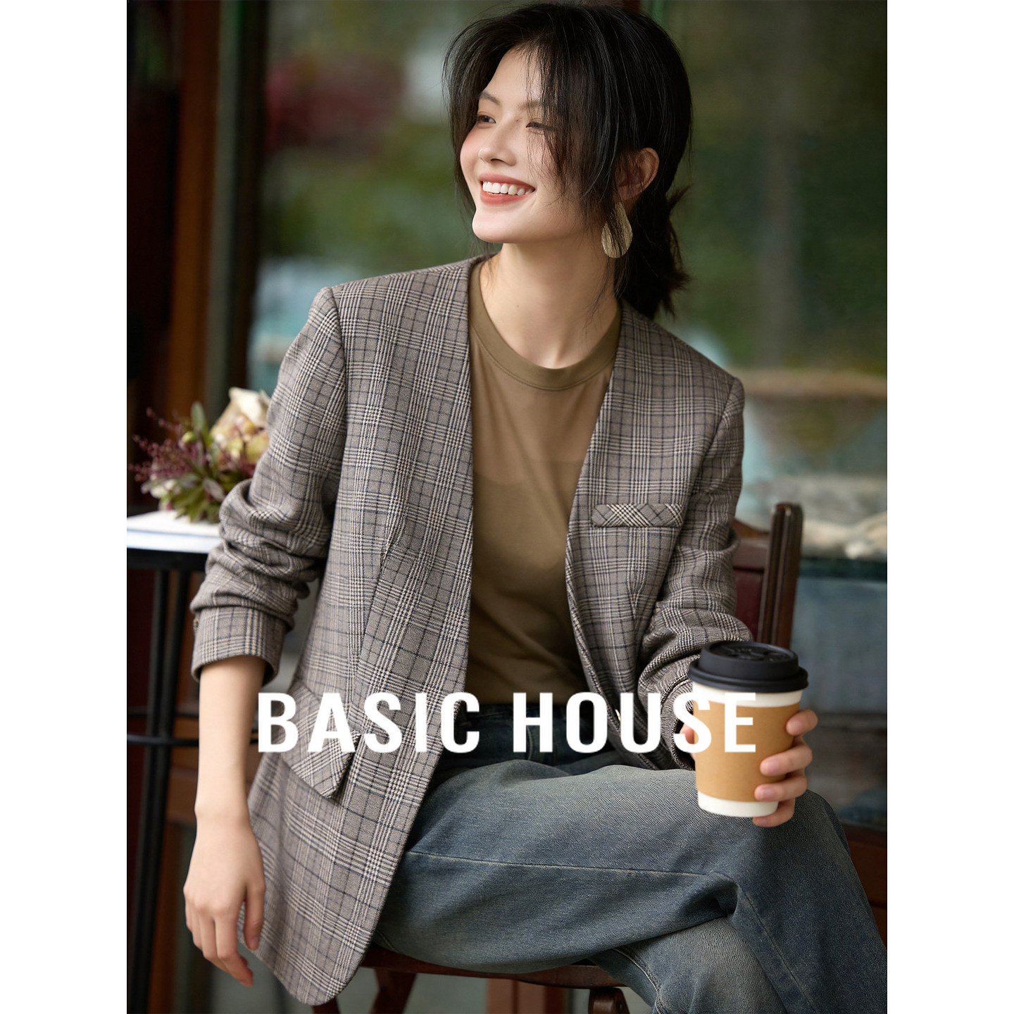 Basic House/百家好复古格纹无领西装外套女通勤休闲V领西服上衣
