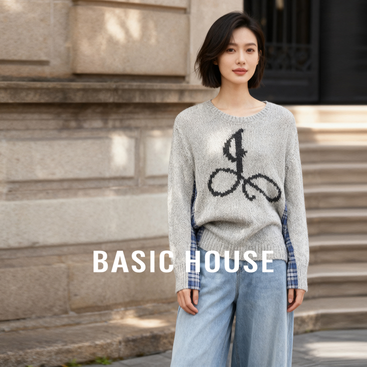 下架-百家好格纹拼接毛衣女秋冬字母提花设计宽松套头上衣