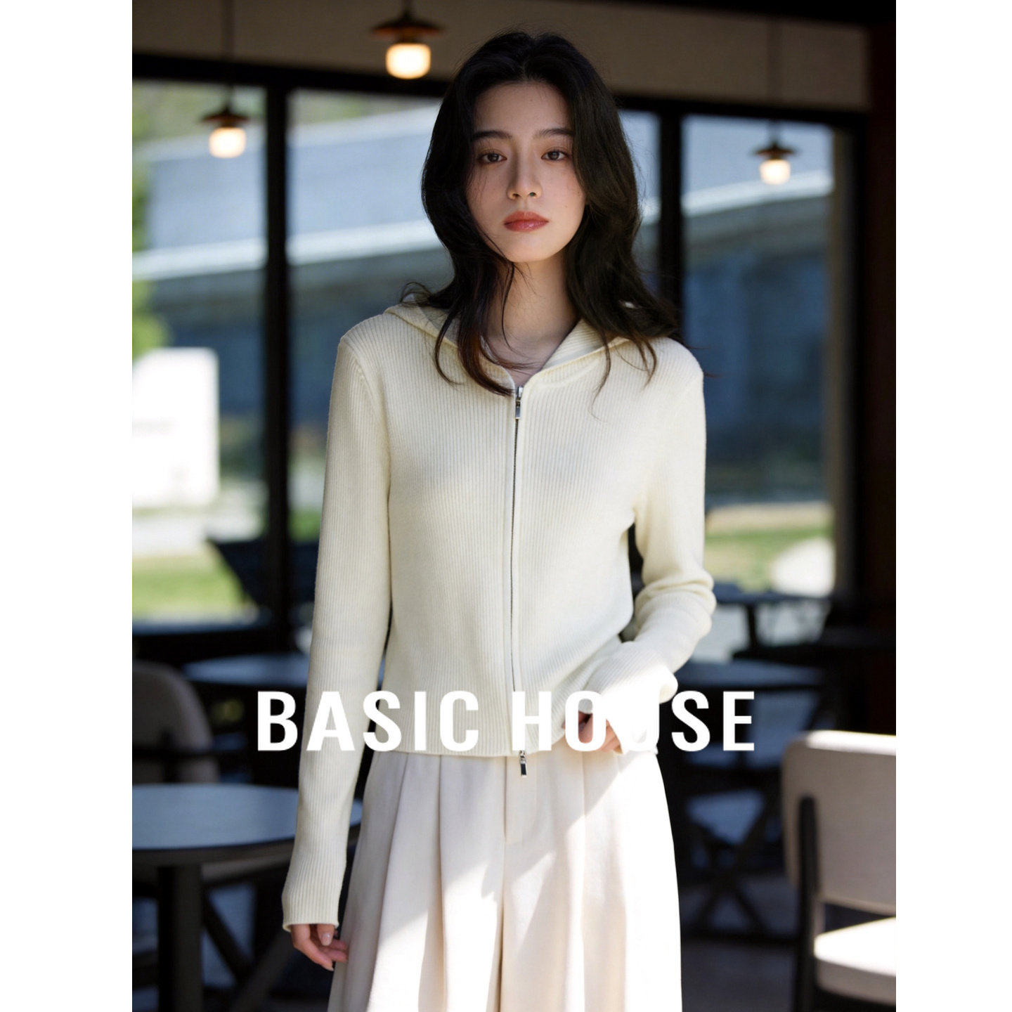 Basic House/百家好竖坑条连帽针织开衫女双拉链修身短款长袖上衣