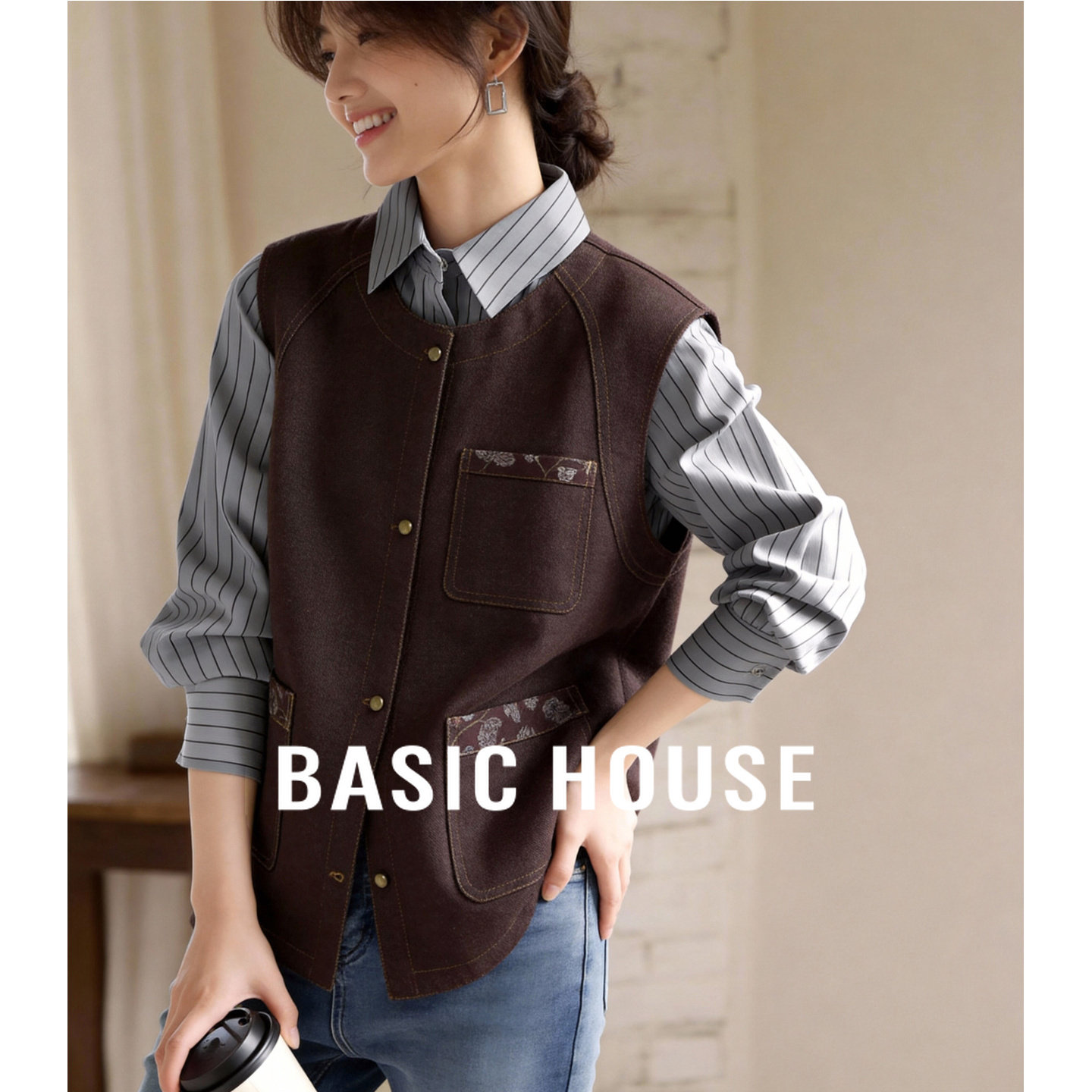 百家好复古圆领牛仔马甲女26春季新款单排扣短款无袖外搭上衣外套