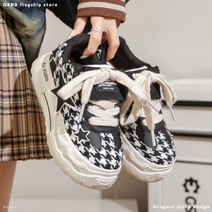 奇安达新款厚底帆布鞋百搭增高松糕鞋休闲大头鞋复古黑白格纹板鞋