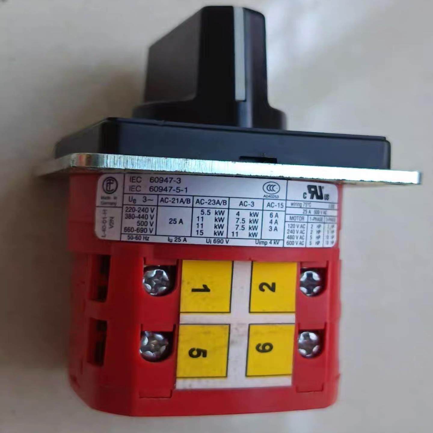 议价议价德国GERMANY转换开关 V2N  A4-F1-B-SI8议价