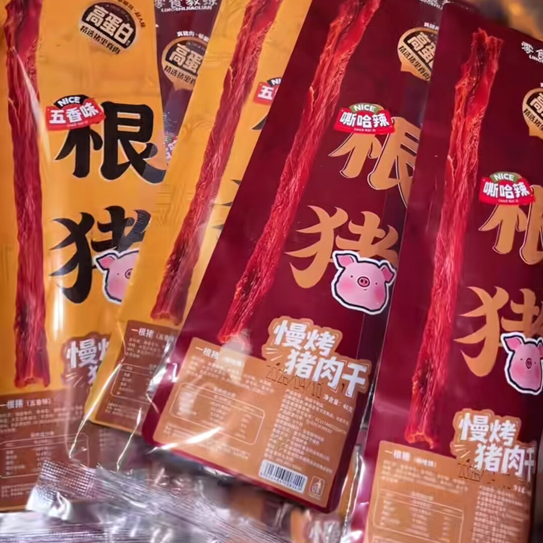 零食教练一根猪爆辣超长猪肉条