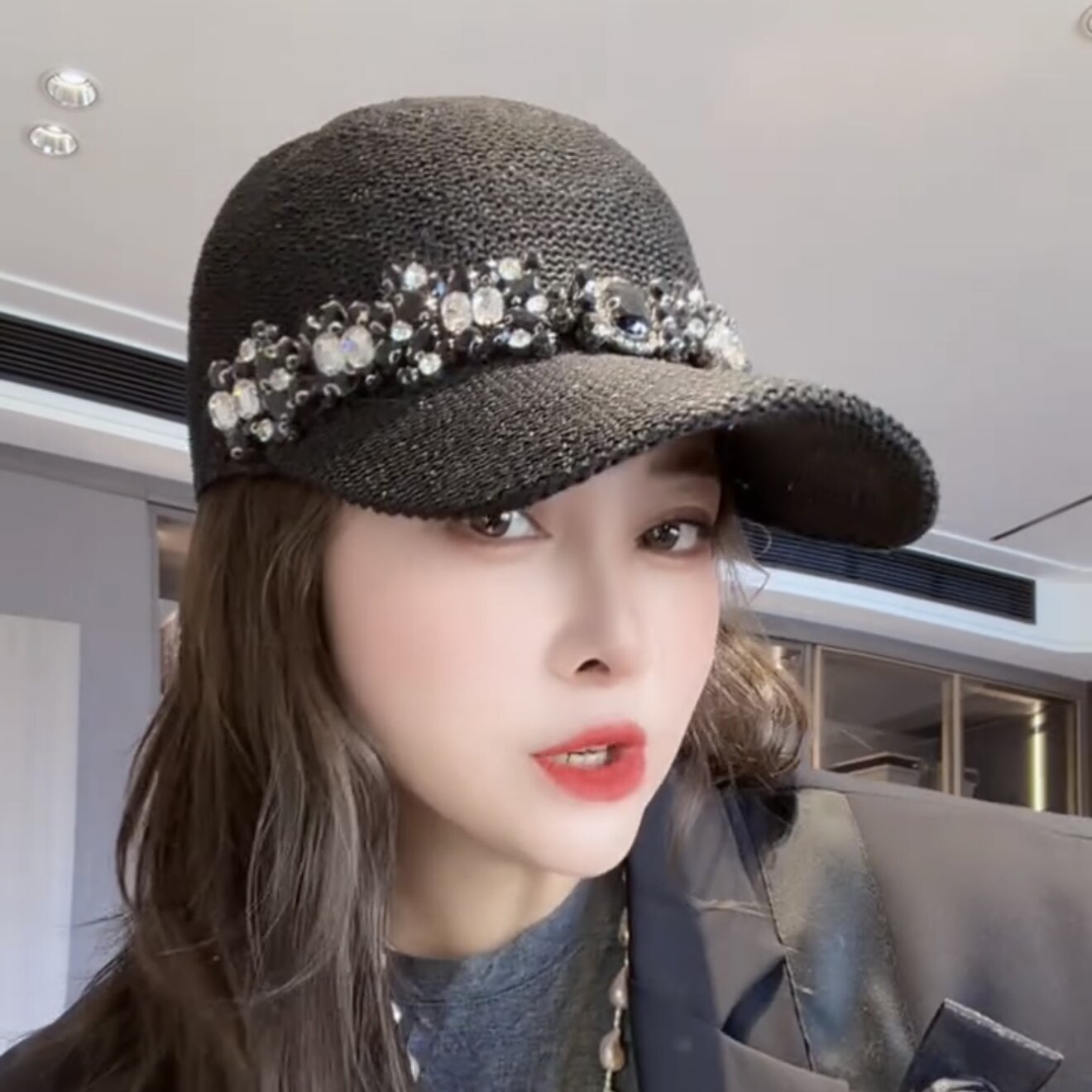 夏季新款亚麻编织亮片网眼鸭舌帽帽子
