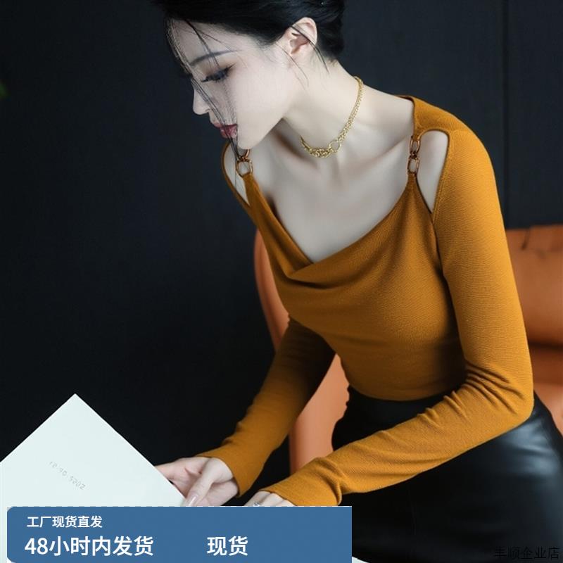 巨好看的设计感上衣韩系高级感洋气减龄小众不撞款黄色荡领T恤秋