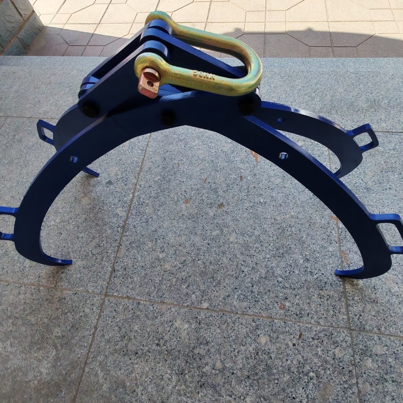 异形石头夹具吊钳路沿石起重夹