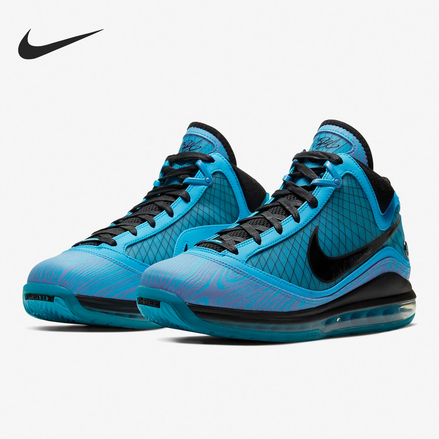 耐克2021年夏季中帮系带篮球鞋