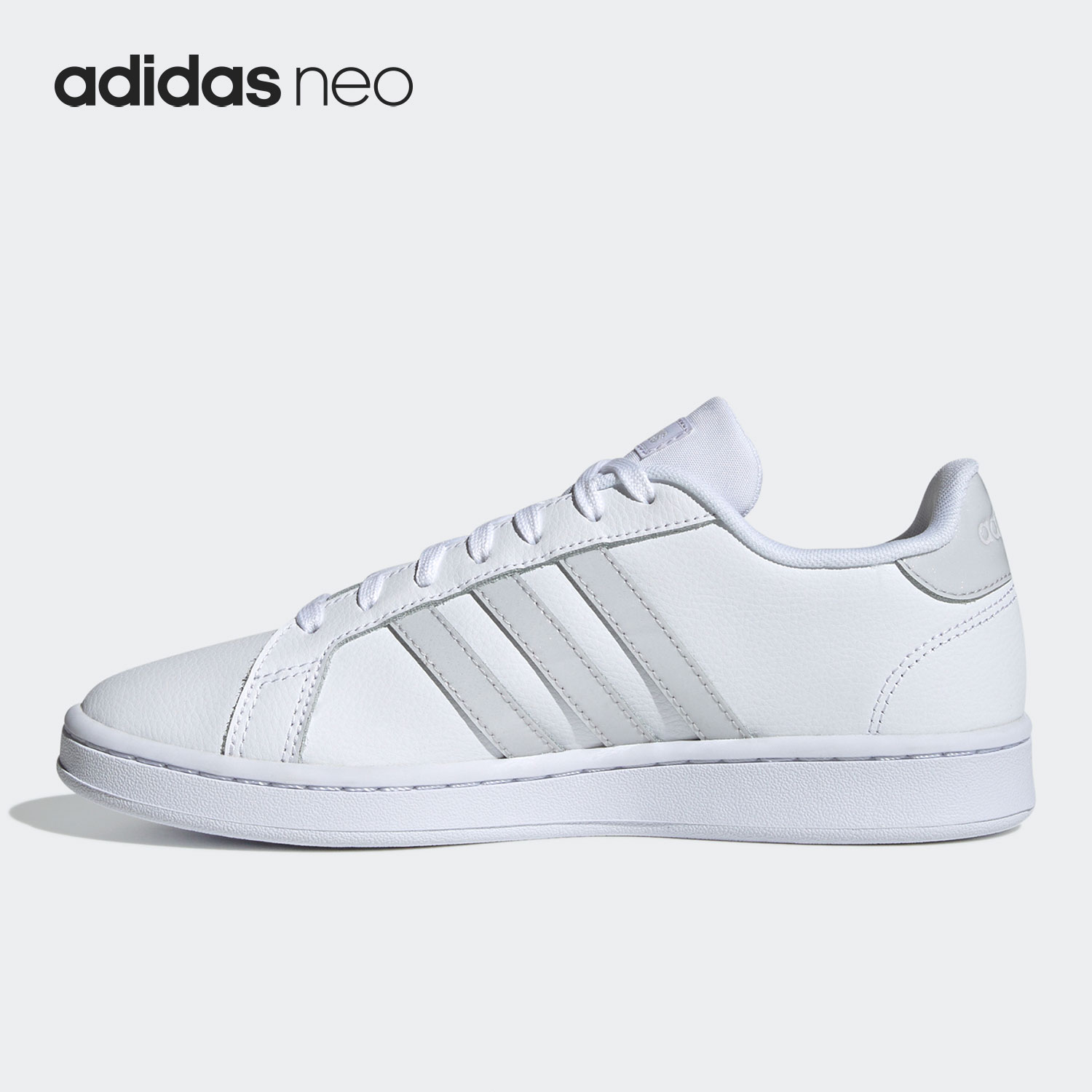 Adidas/阿迪达斯正品年夏季新款女子休闲透气运动鞋 GV7146