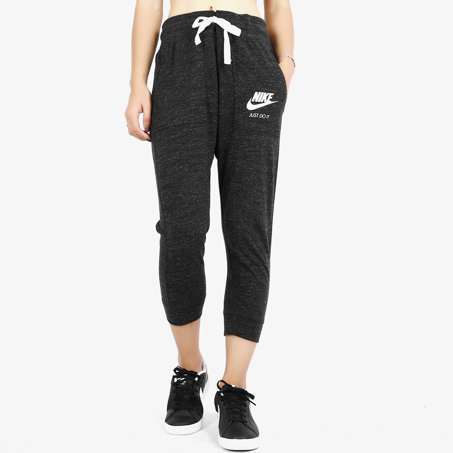 Nike/耐克正品女士春季透气超轻运动休闲七分针织中长裤 883724