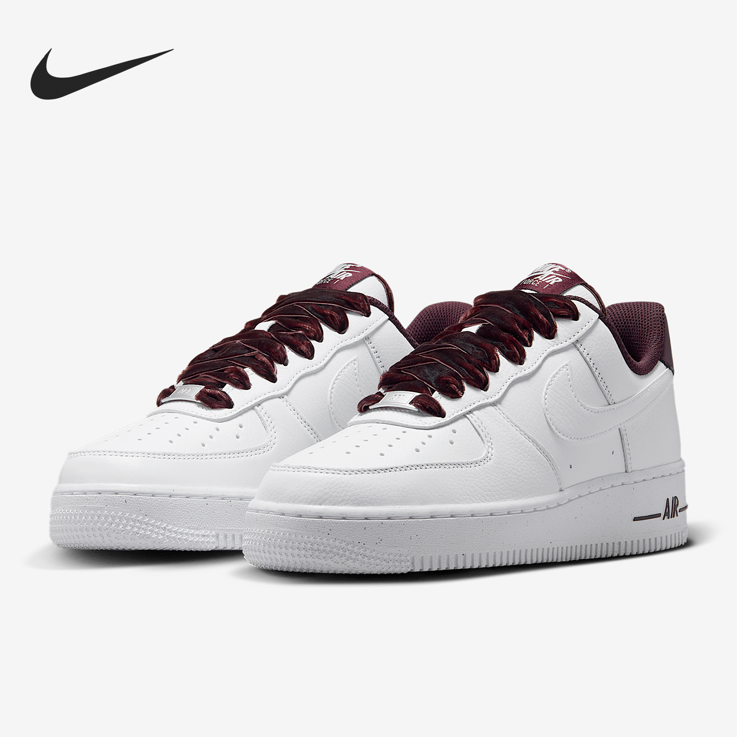 Nike/耐克正品Air Force 1女士透气低帮复古轻盈板鞋HV4403-600