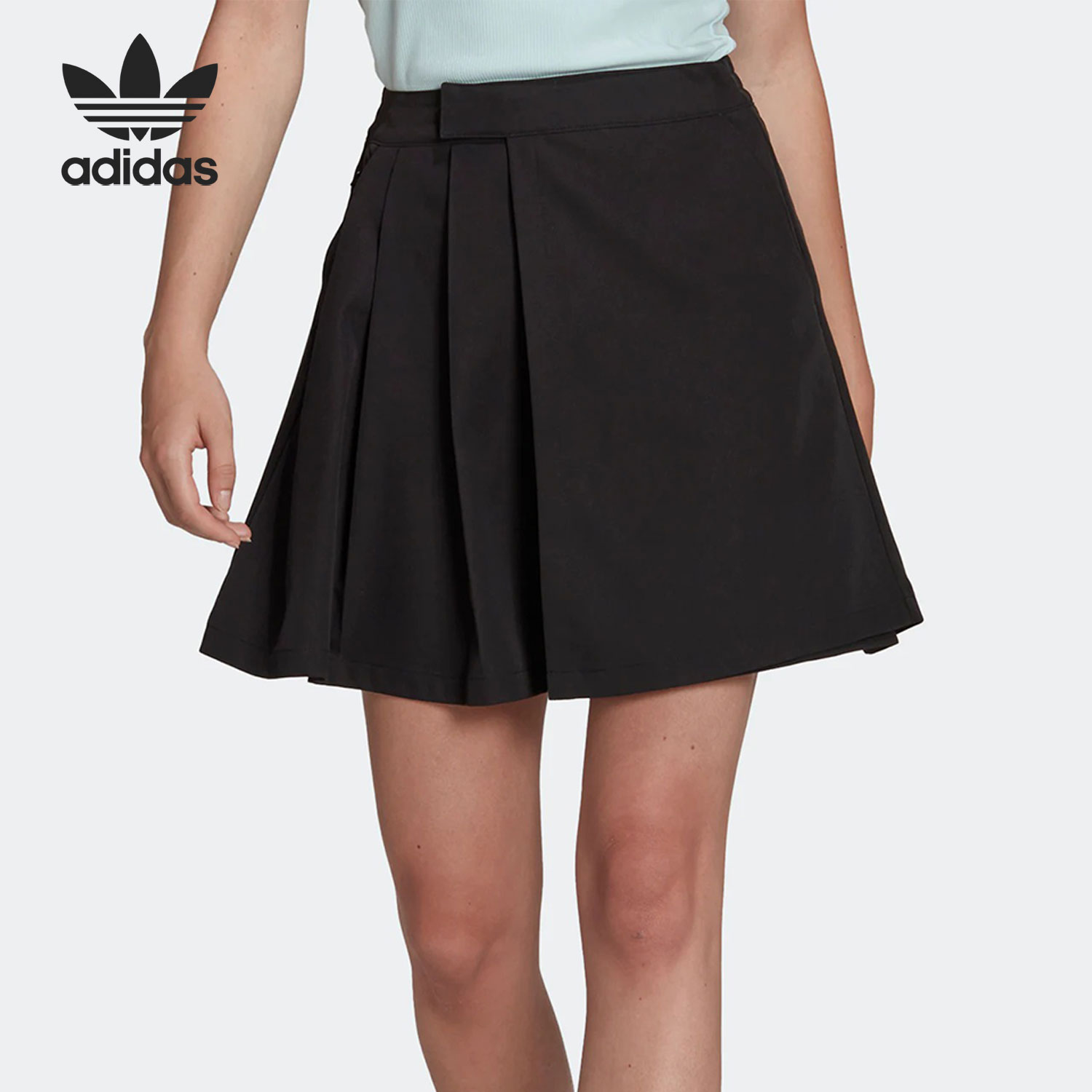 Adidas/阿迪达斯女子运动短裙