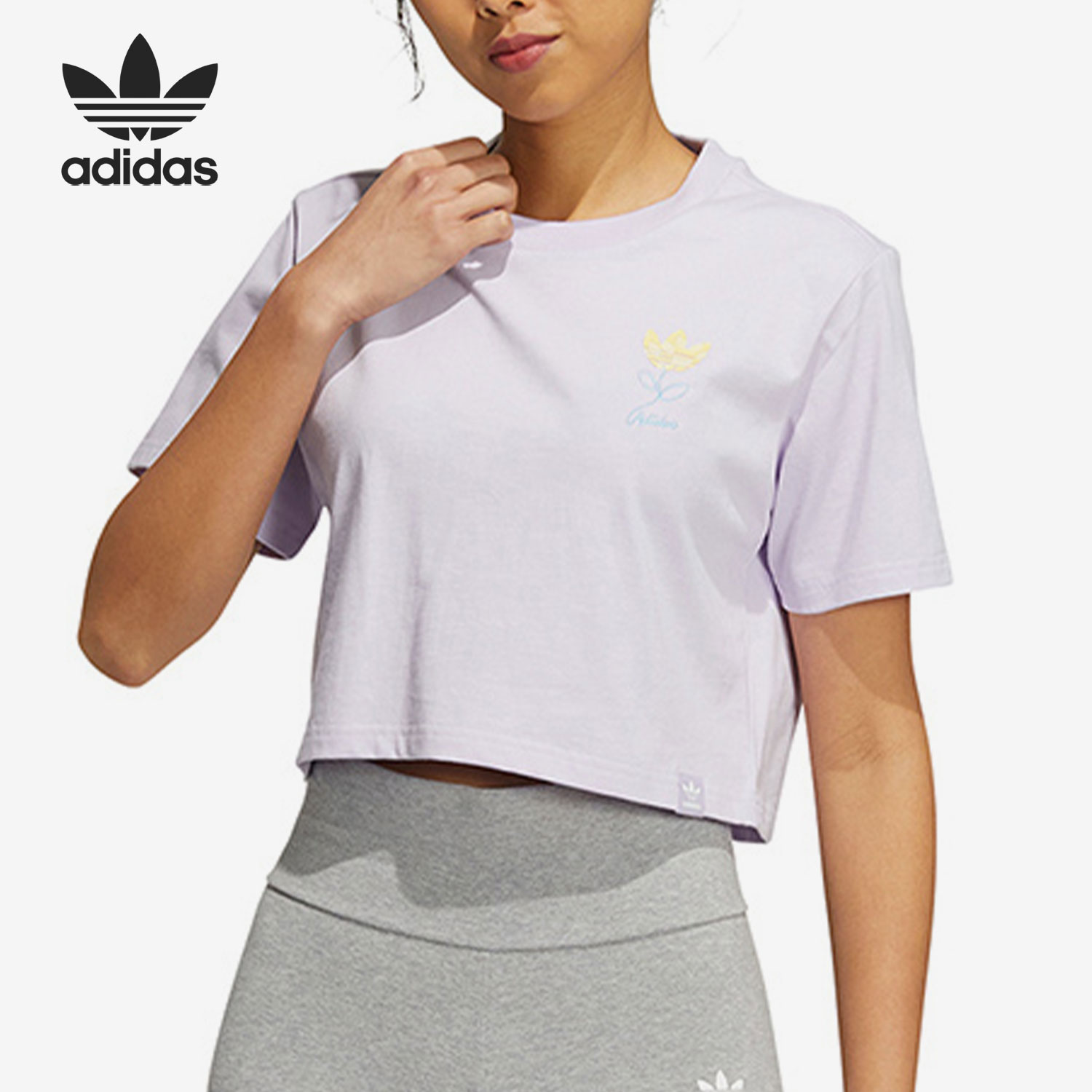 Adidas/阿迪达斯正品三叶草新款女子运动短款短袖T恤HP0093