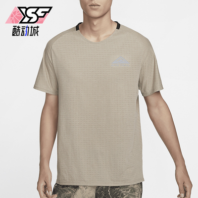 耐克男士运动透气休闲短袖