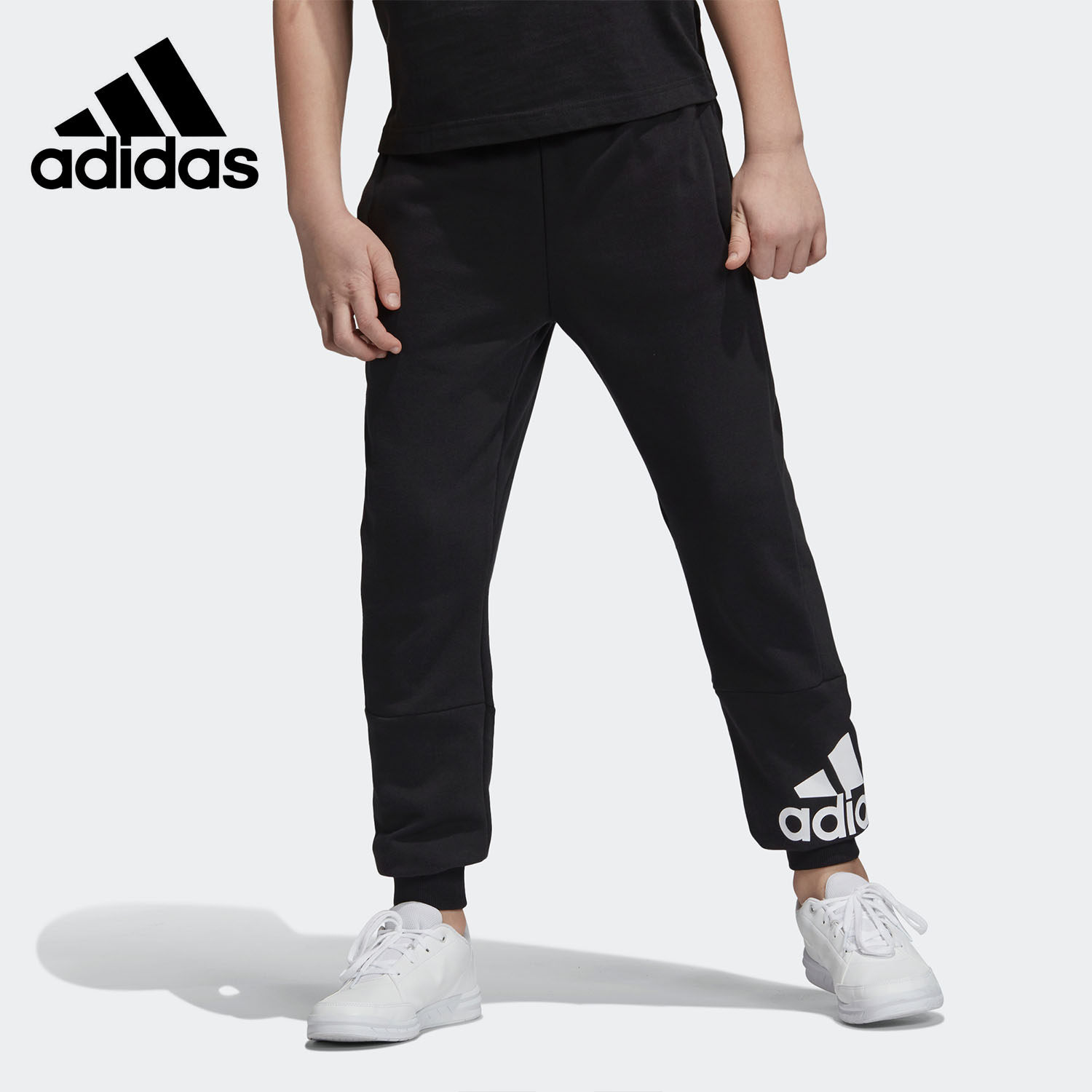 Adidas/阿迪达斯正品男童春款大童裤子儿童学生运动裤DV0786