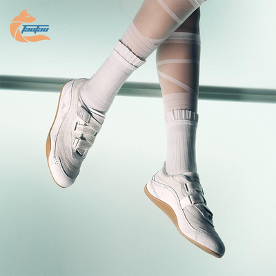 Adidas/阿迪达斯正品URBAN REVERIE女士日常经典绒面休闲鞋JS0151