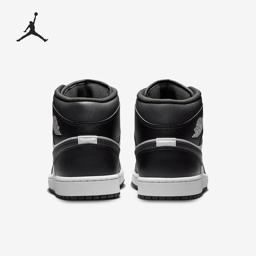 Nike/耐克正品Air Jordan 1 Mid男士高帮运动鞋DQ8426-010