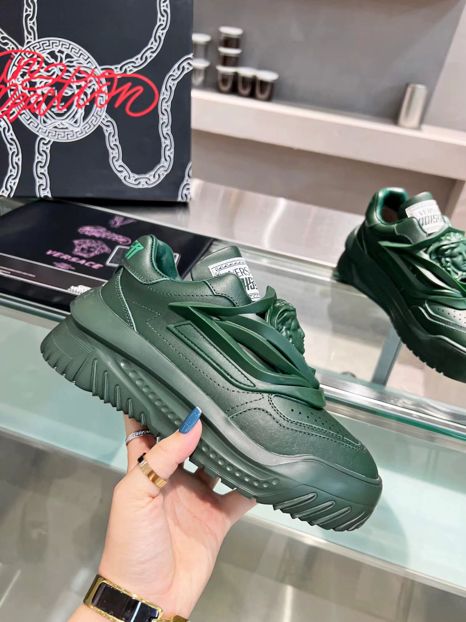Покупка счётчика Versace Verser Odissea космические ботинки увеличивают повседневные кроссовки спортивная обувь мужская и женская однотипные абзацы