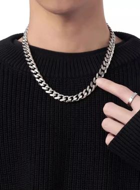3/5/7mm Stainless Steel Cuban Link Chain Classic Punk Person