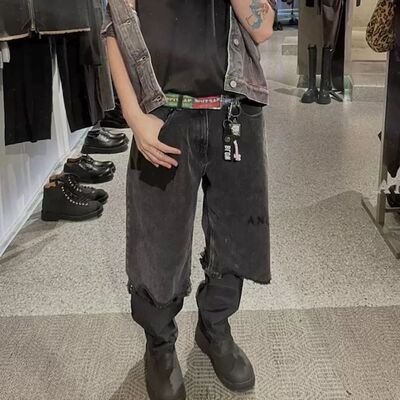 Streetwear Washed Frayed Edges Black Baggy Jeans Shorts for