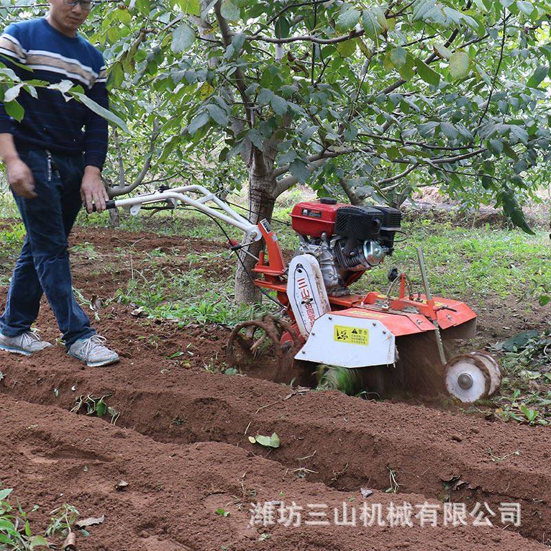 06四驱微耕机开沟培土机手扶式四驱旋耕机大棚果园管理机_虎窝淘